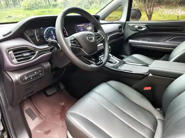 GAC Trumpchi M6 2024