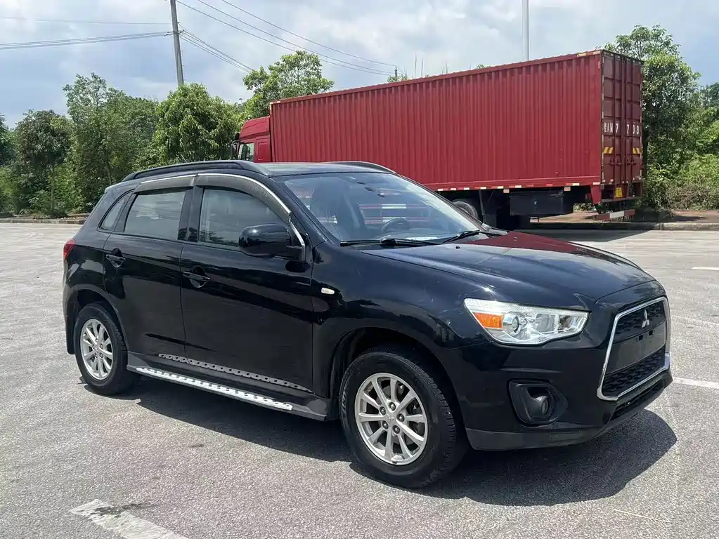 Mitsubishi ASX 2015 — фото 3