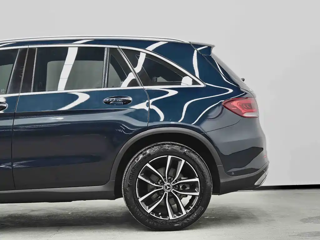 Mercedes-Benz GLC 2021 — фото 27