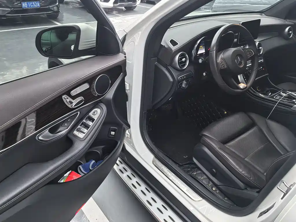 Mercedes-Benz GLC 2018