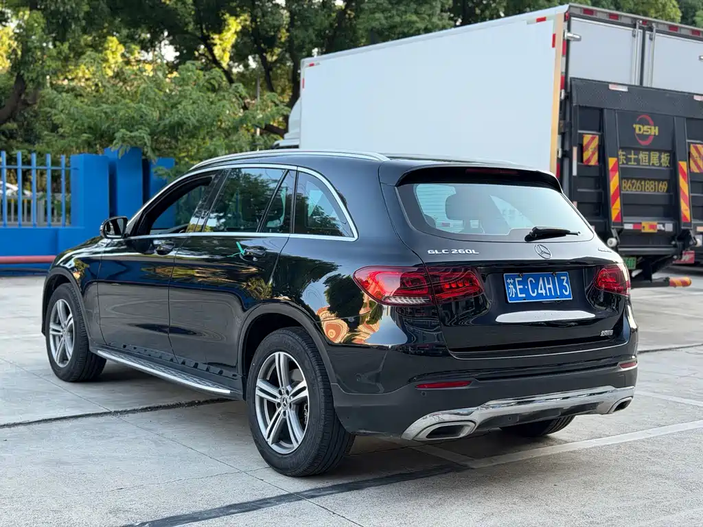 Mercedes-Benz GLC 2021 — фото 13
