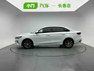 Geely Emgrand 2023