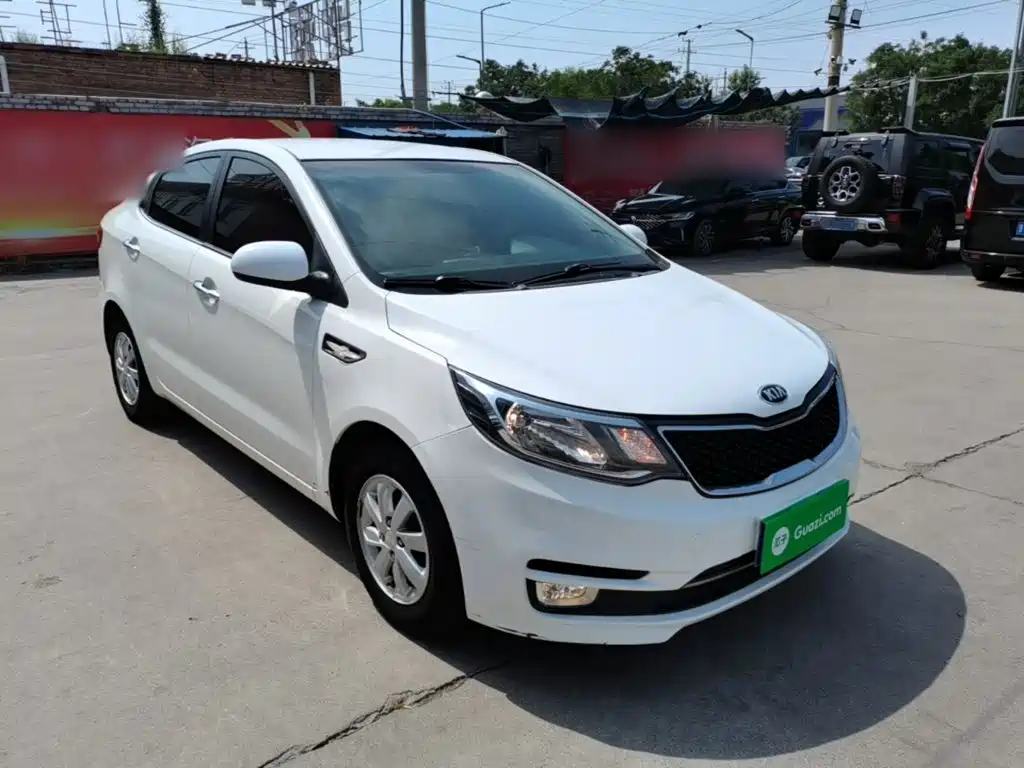 Kia K2 2015