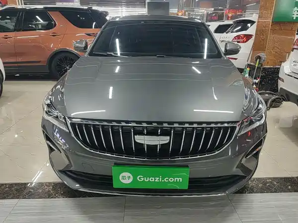 Geely Emgrand 2024