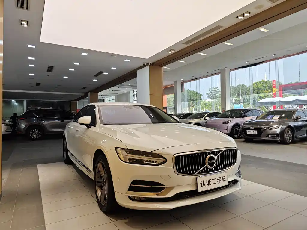 Volvo S90 2019 — фото 5