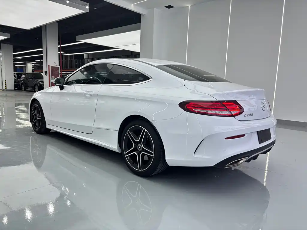 Mercedes-Benz C-Class 2020 — фото 20