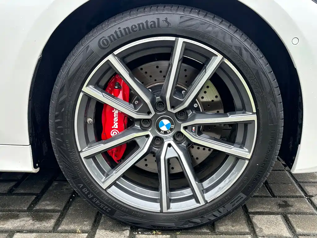 BMW 3 Series 2021 — фото 15