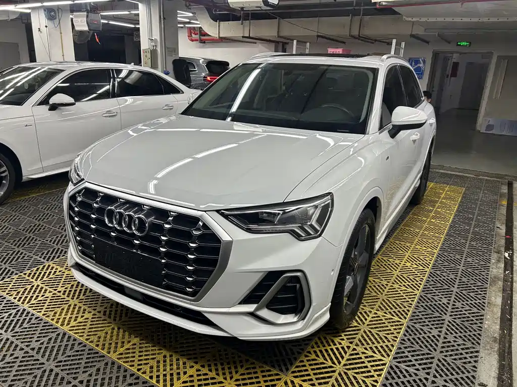 Audi Q3 2022
