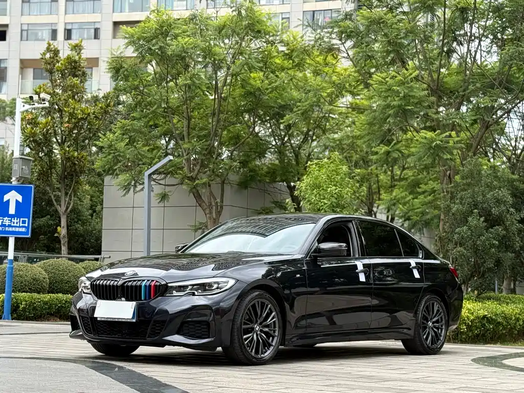 BMW 3 Series 2020