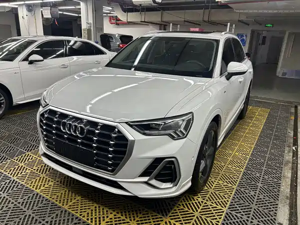 Audi Q3 2022