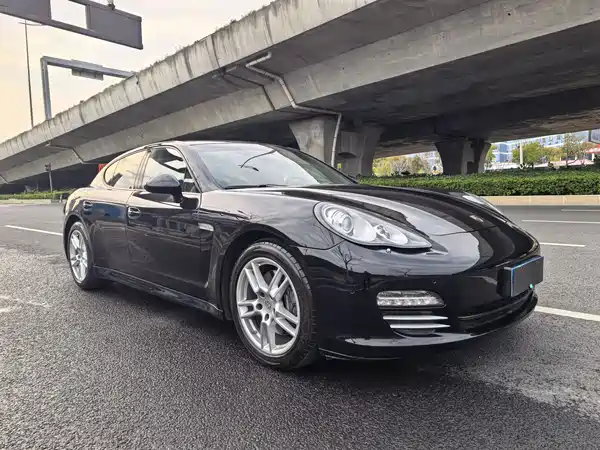 Porsche Panamera 2010