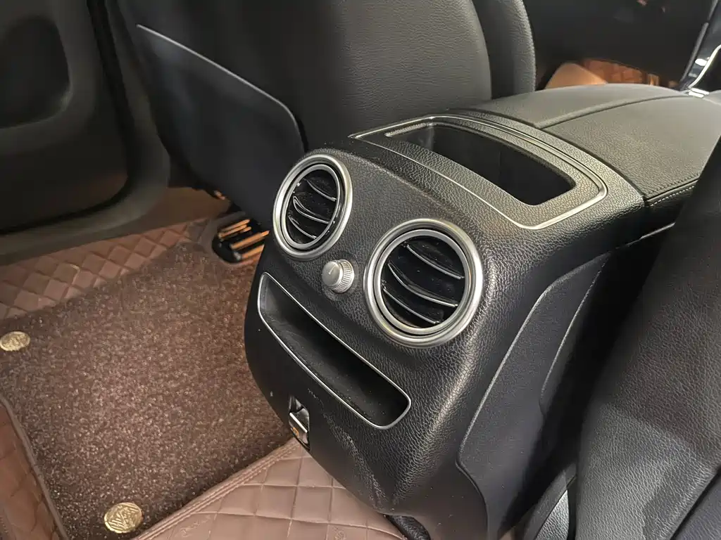 Mercedes-Benz GLC 2022 — фото 12