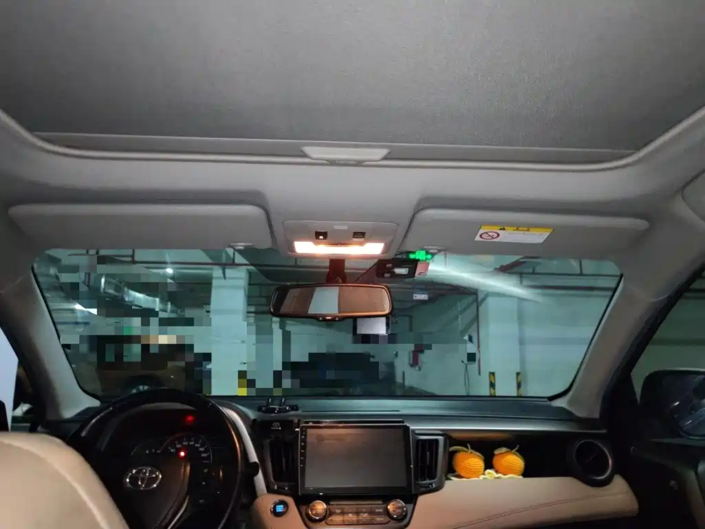 Toyota RAV4 2014 — фото 19
