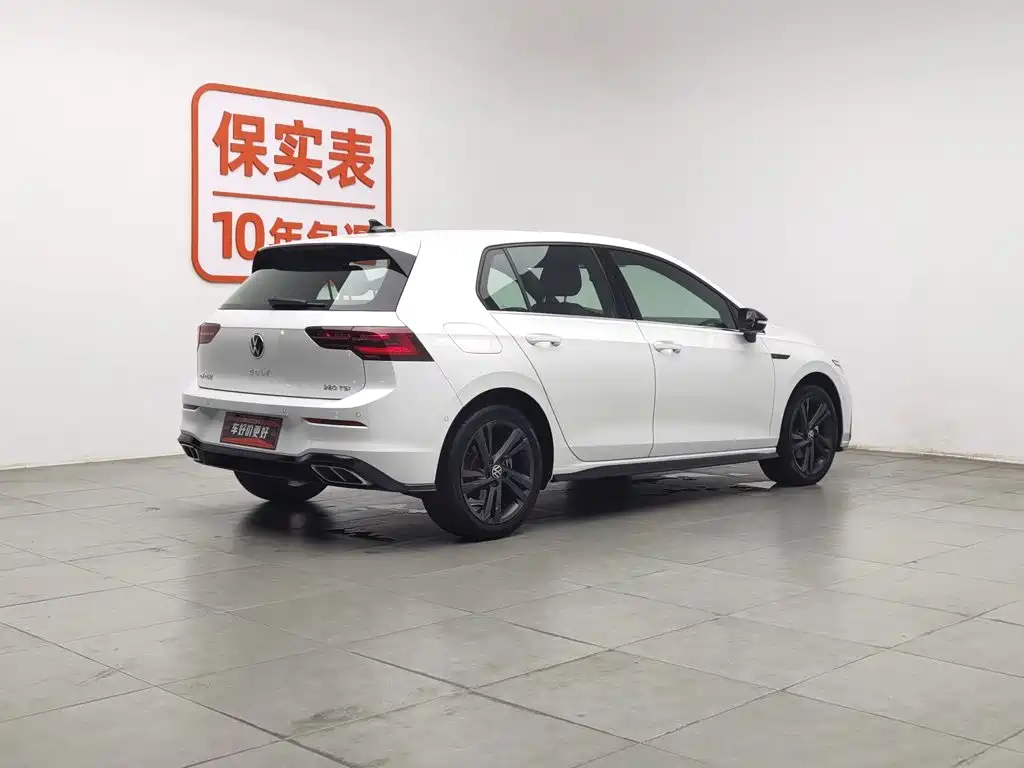 Volkswagen Golf 2023