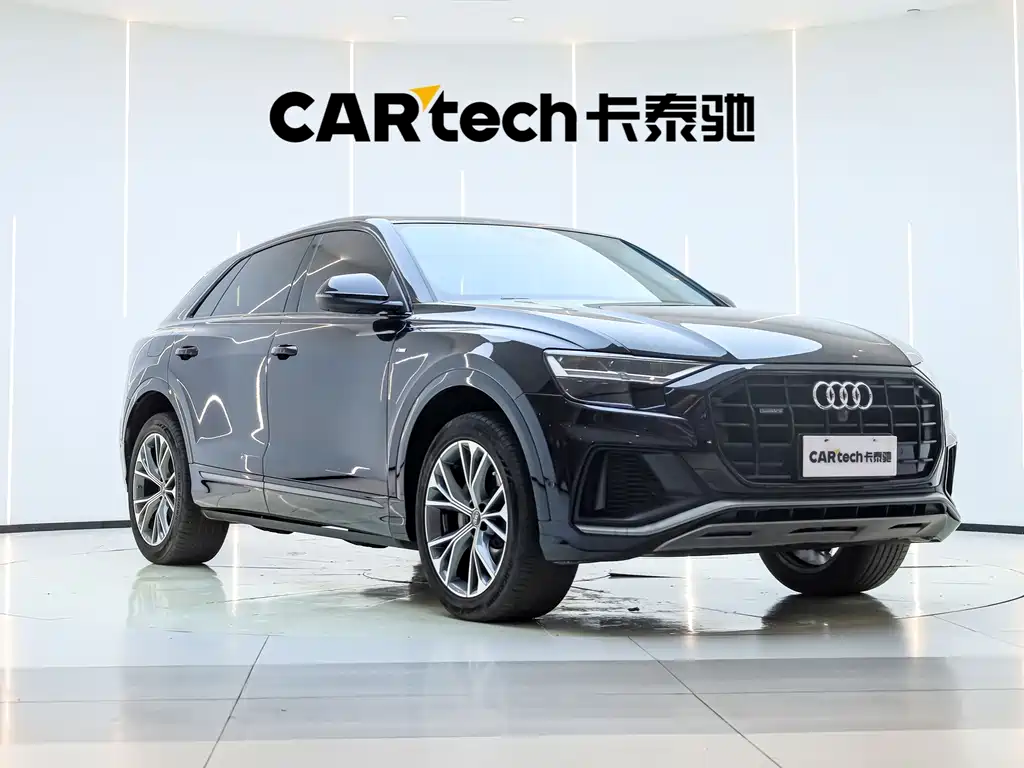 Audi Q8 2021 — фото 16