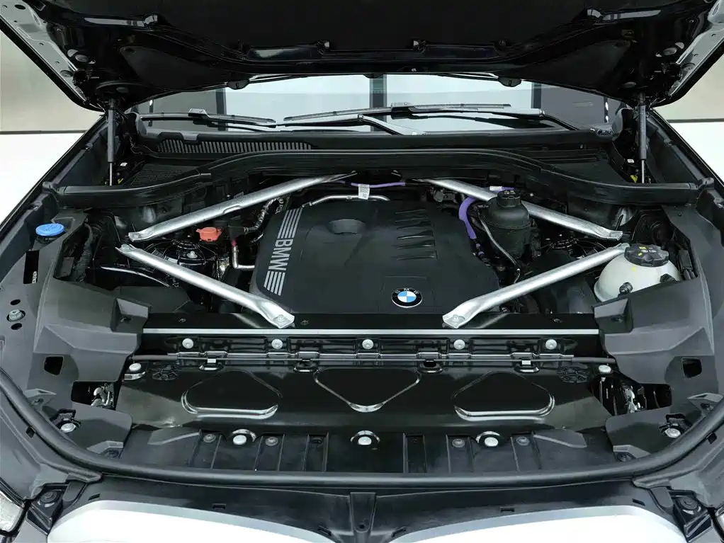 BMW X5 2025 — фото 19
