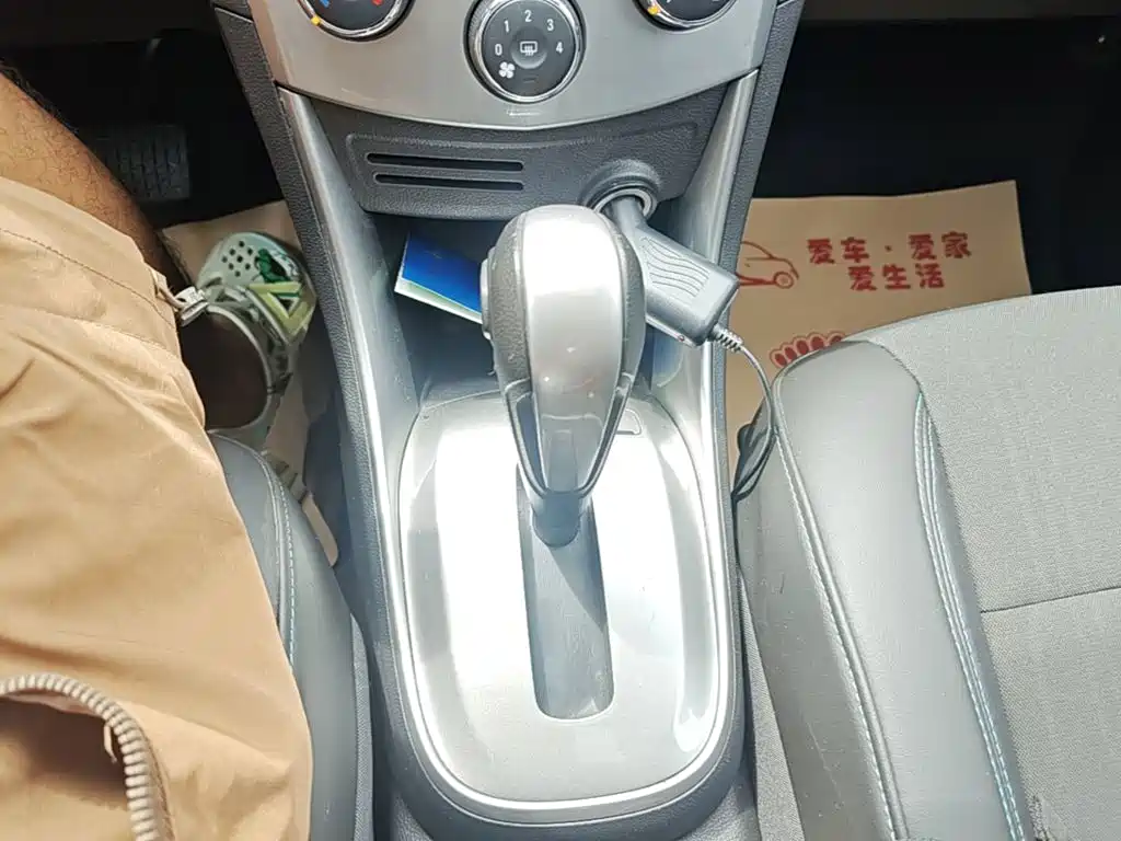 Chevrolet Trax 2015 — фото 14