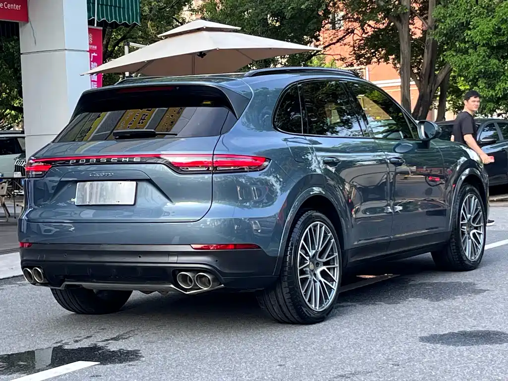 Porsche Cayenne 2018 — фото 4