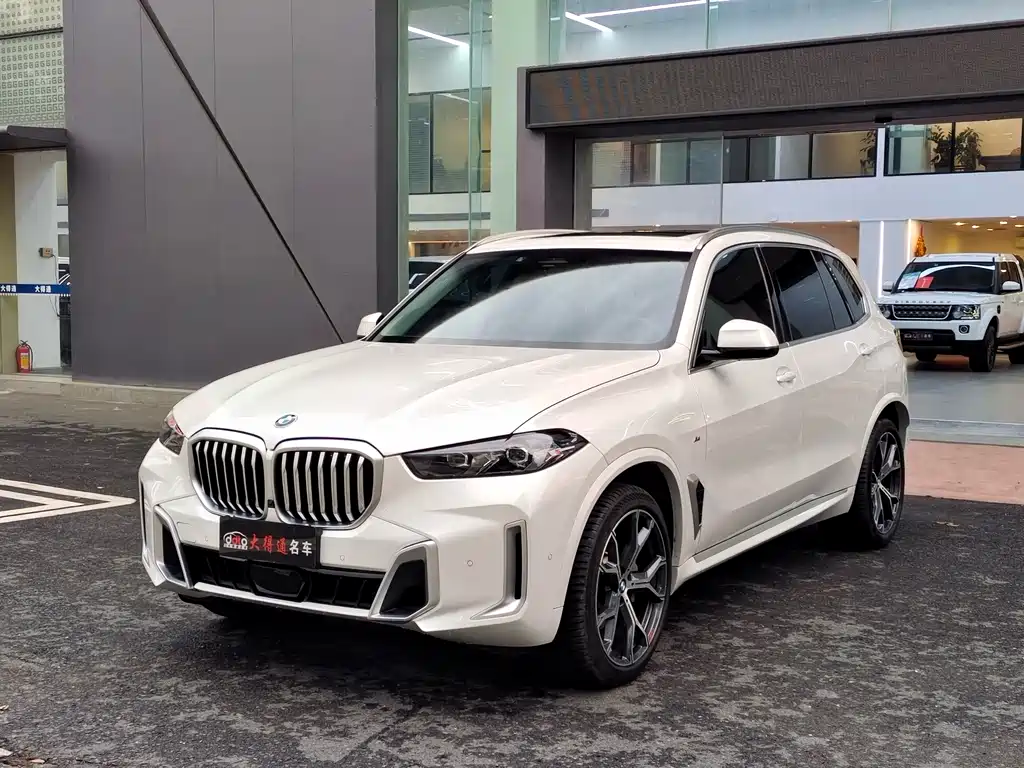 BMW X5 2024 — фото 1