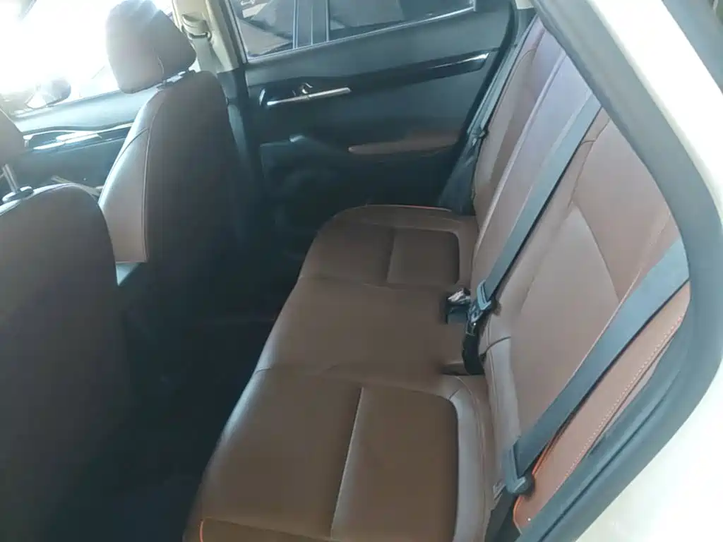 Kia KX3 2020 — фото 10