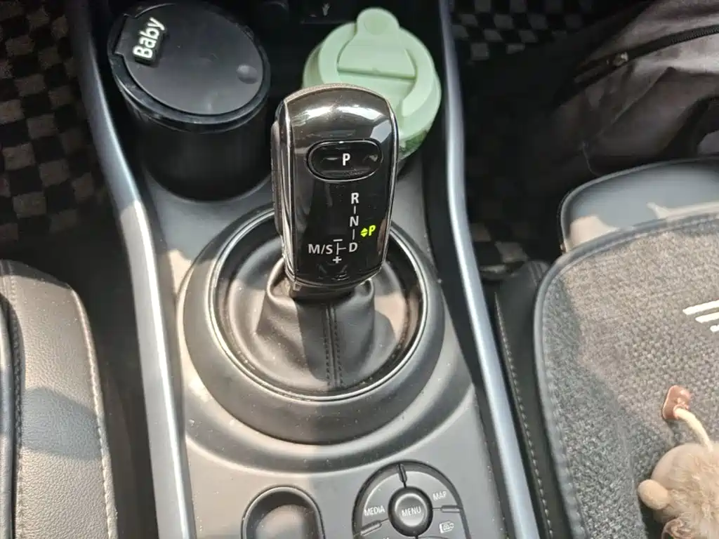 MINI Clubman 2021 — фото 14