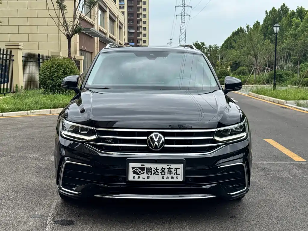 Volkswagen Tiguan L 2023