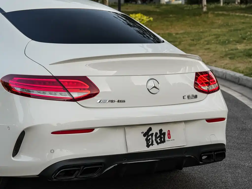 Mercedes-Benz C-Class AMG 2016 — фото 6