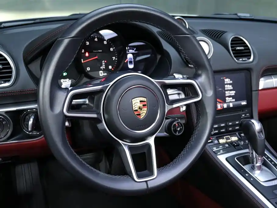 Porsche 718 2024 — фото 16