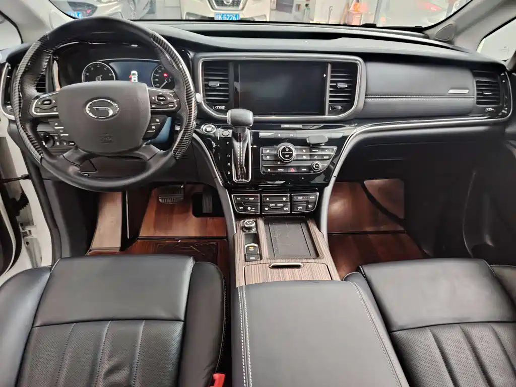 GAC Motor Trumpchi M8 2020 — фото 9