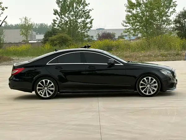 Mercedes-Benz CLS 2015