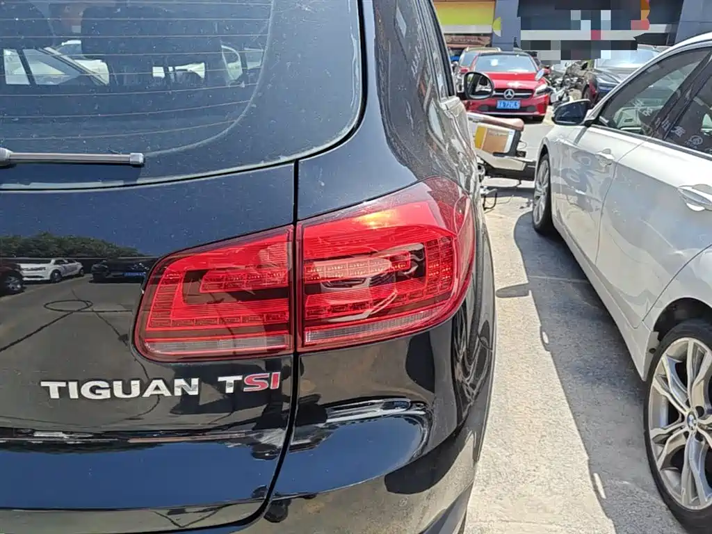 Volkswagen Tiguan 2015 — фото 7