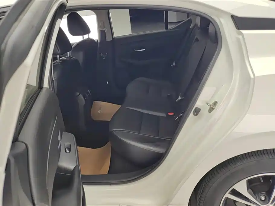 Nissan Sylphy 2020 — фото 11