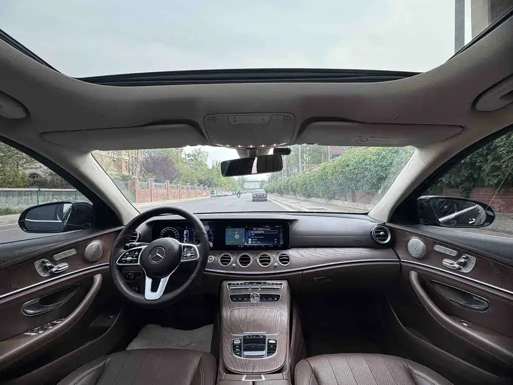 Mercedes-Benz E-Class 2019 — фото 6