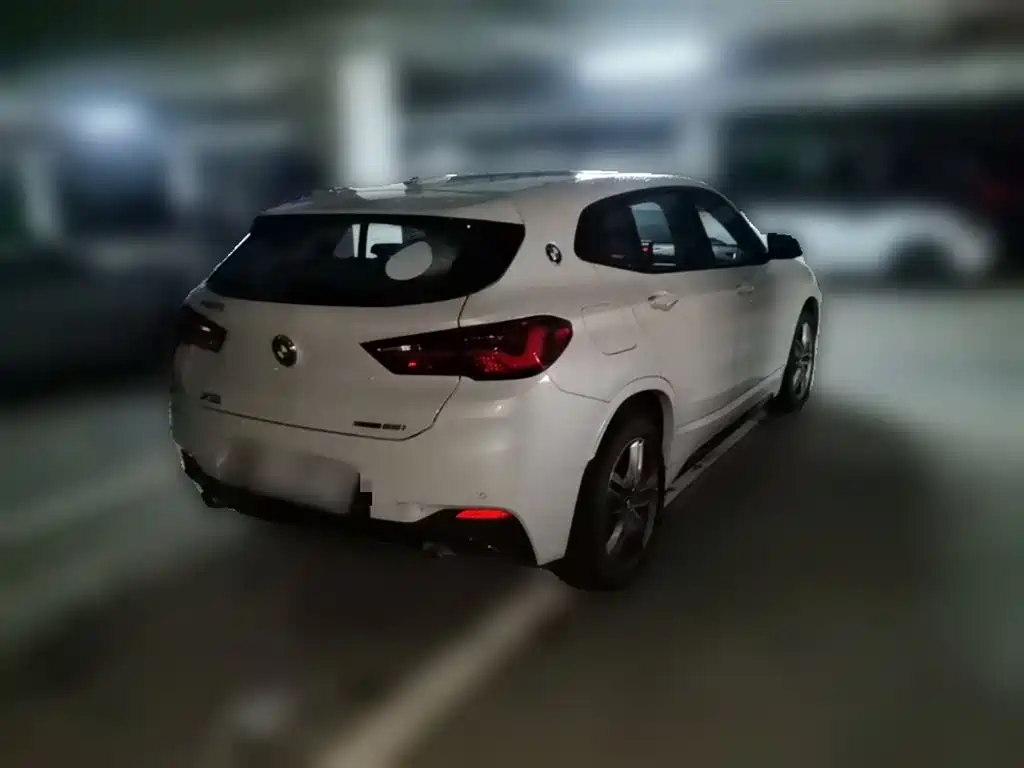 BMW X2 2023 — фото 12