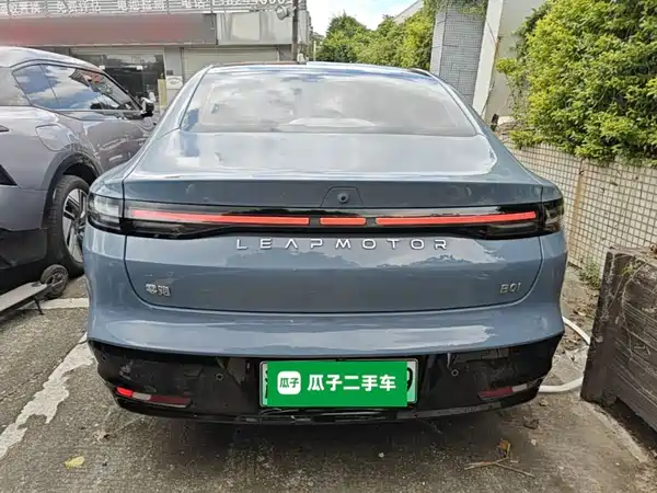 Leapmotor B01 2025