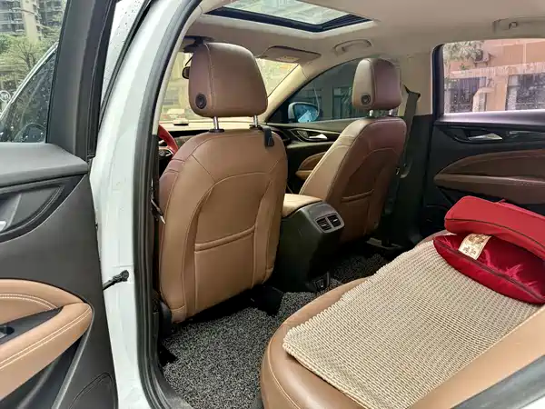 Buick Regal 2018
