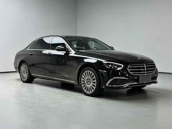Mercedes-Benz E-Class 2023