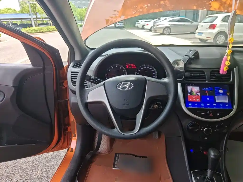 Hyundai Rui Yi 2016 — фото 11