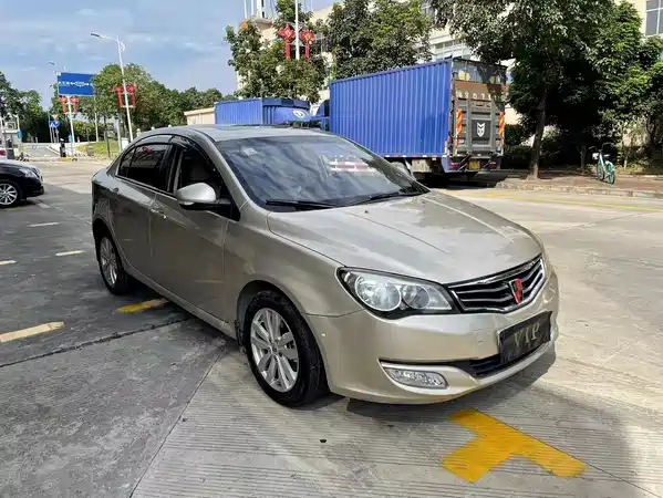 Roewe 350 2015