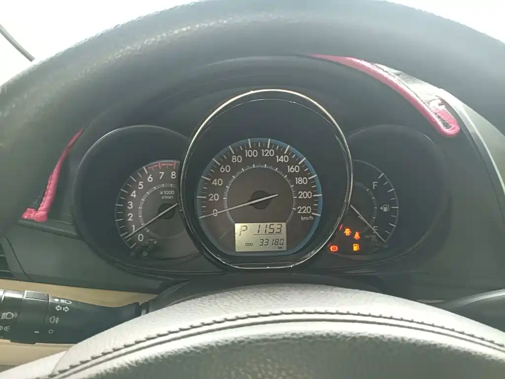 Toyota Vios 2016 — фото 12