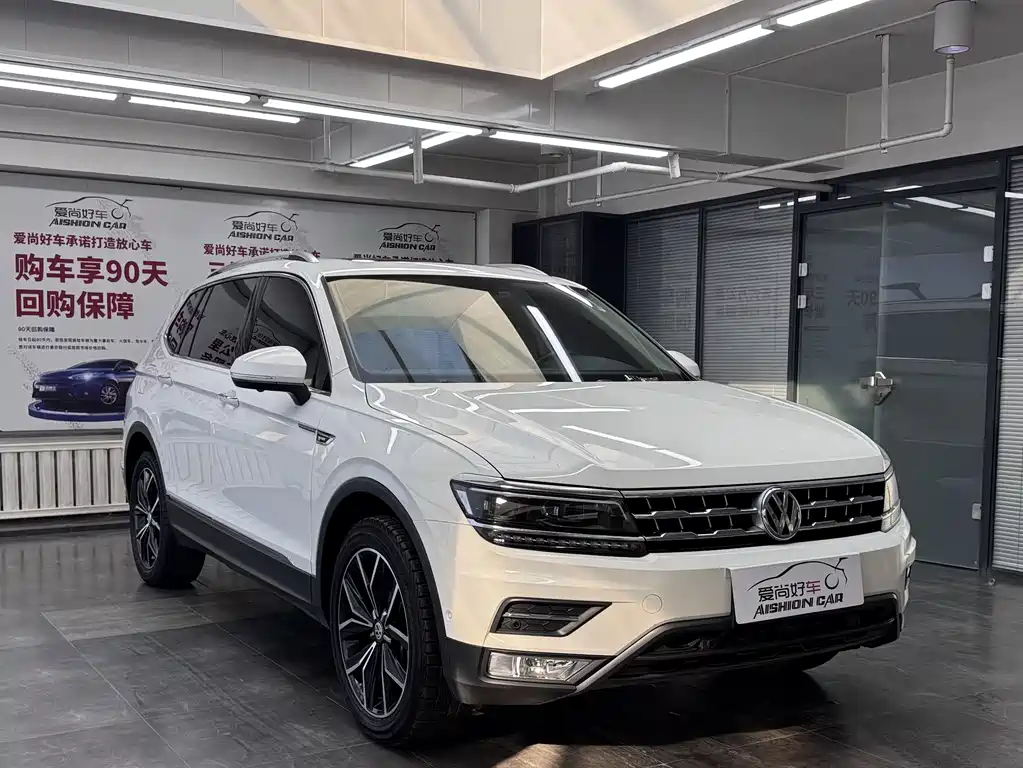 Volkswagen Tiguan L 2020