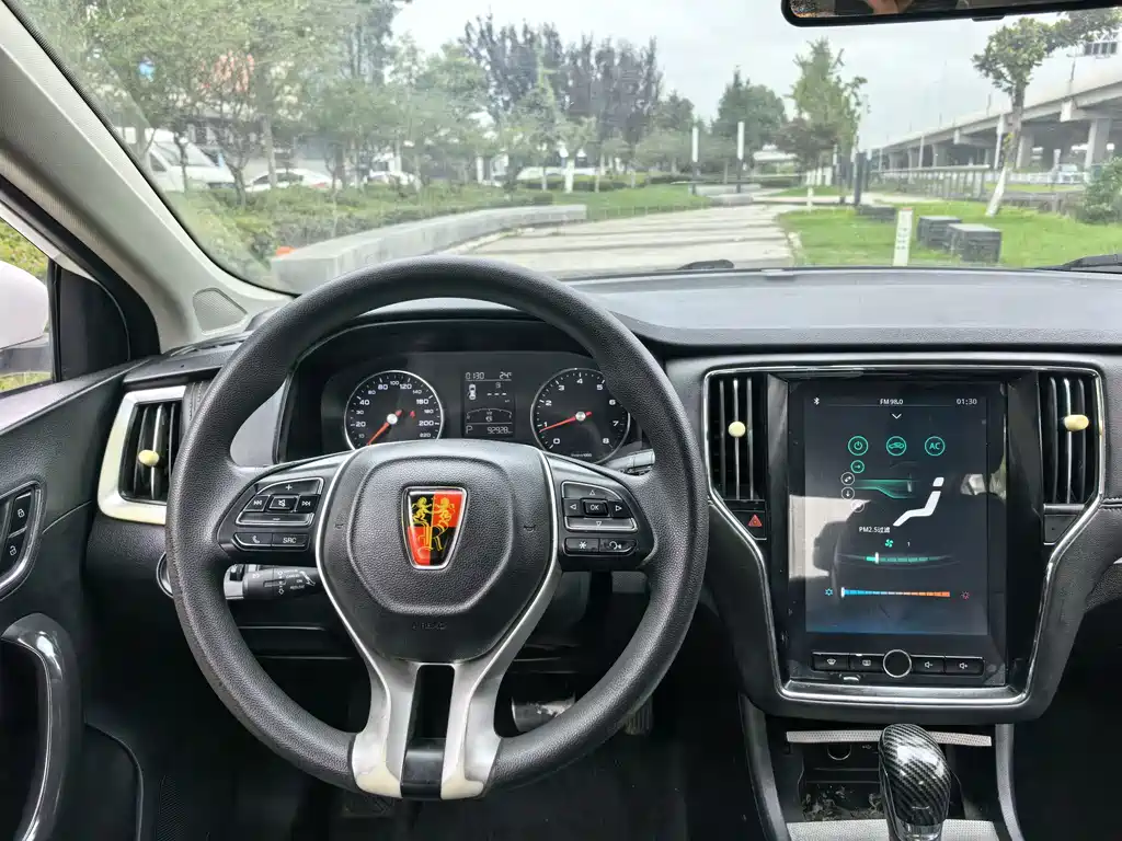 Roewe i6 Classic 2019 — фото 10
