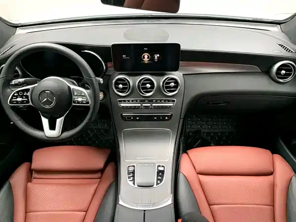 Mercedes-Benz GLC Coupe 2022