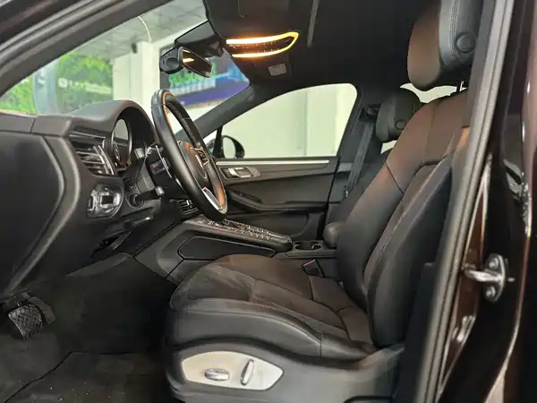 Porsche Macan 2018