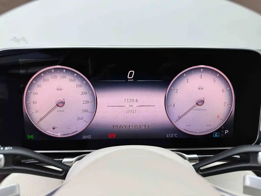 Mercedes-Benz Maybach S-Class 2025 — фото 19