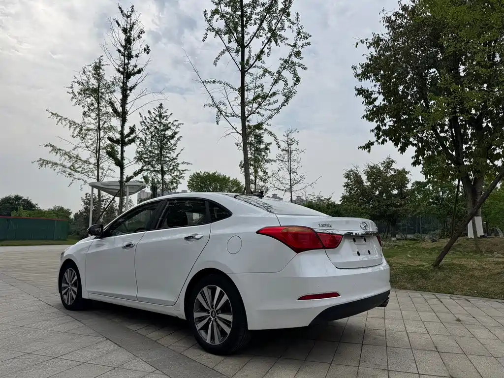 Hyundai Mistra 2017 — фото 9