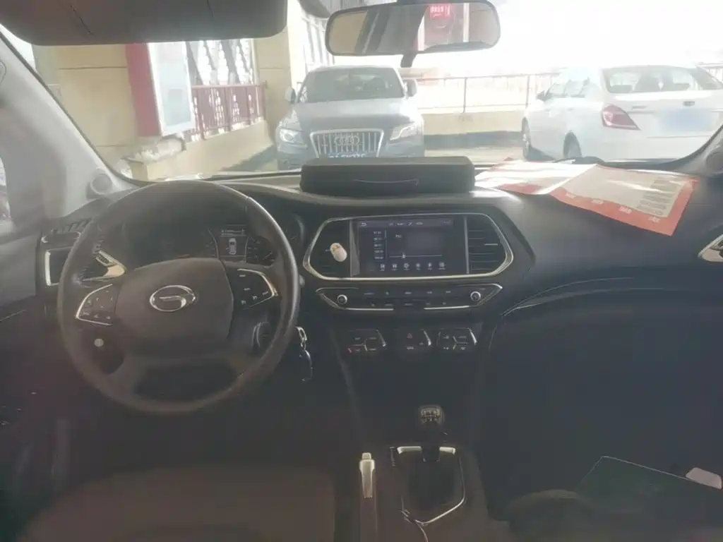 GAC Trumpchi GS4 2015 — фото 10