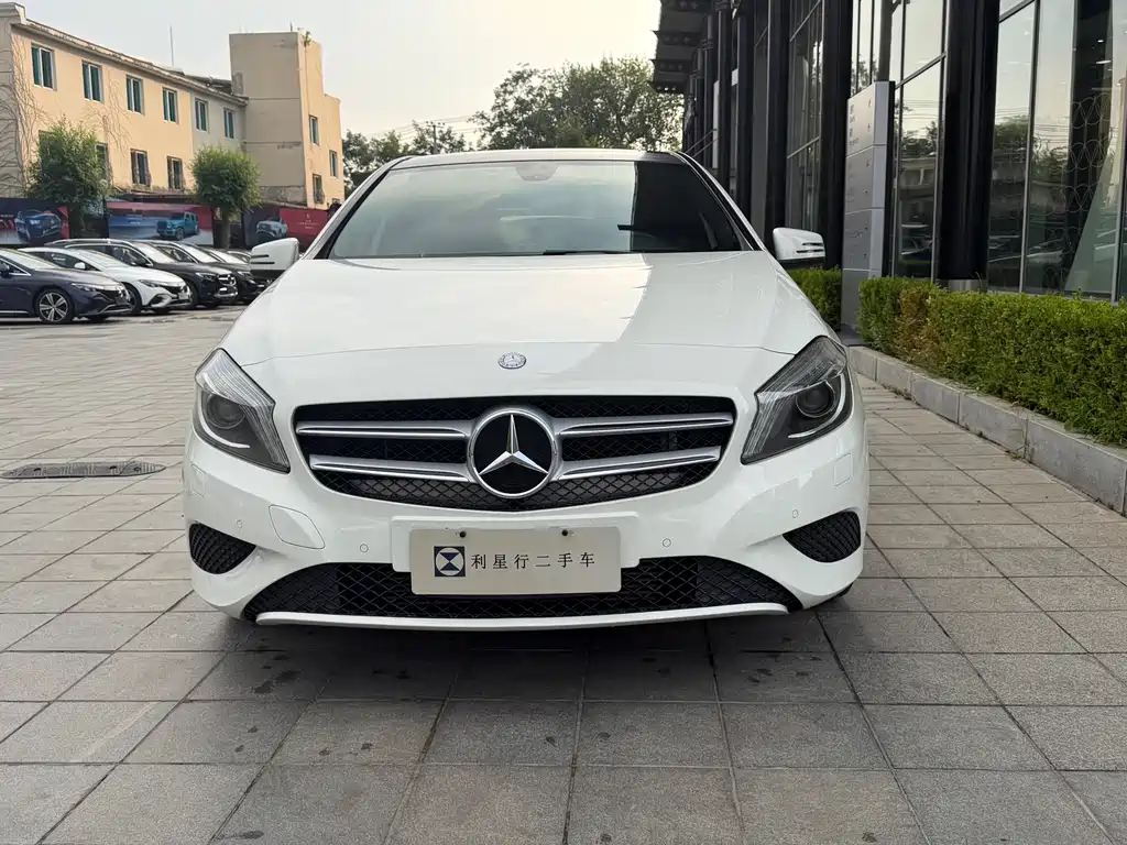 Mercedes-Benz A-Class 2014 — фото 6