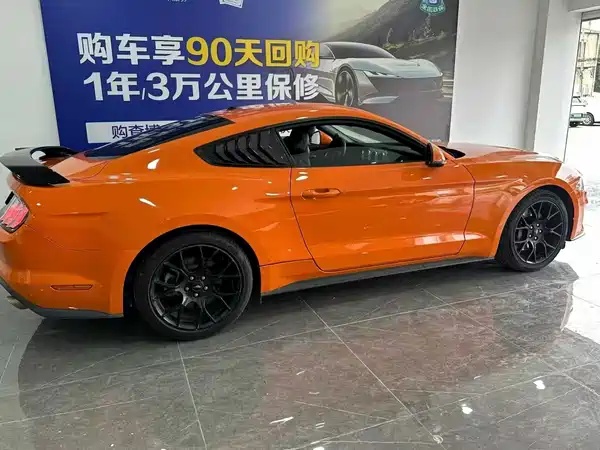 Ford Mustang 2020