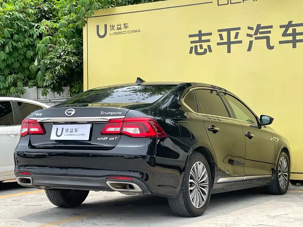 GAC Motor Trumpchi GA8 2016 — фото 9